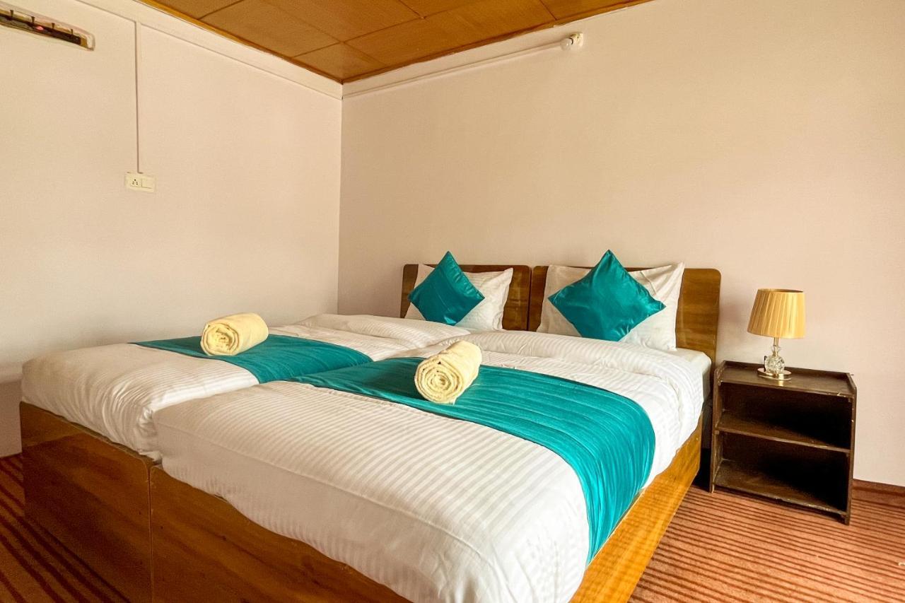Astrostays At Pangong Spangmik Exterior photo